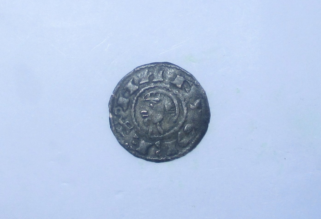 Dinero pepión de Alfonso VIII. Img_2910