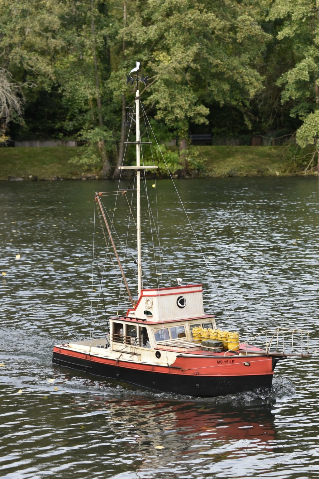 Bateau des dents de la mer ORCA à l'échelle 1/9ème 24556512