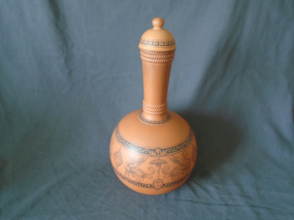 Terracotta - Prattware, Torquay, Watcombe, Dudson? 2 Terracotta Bottle vases / decanters Dsc03711