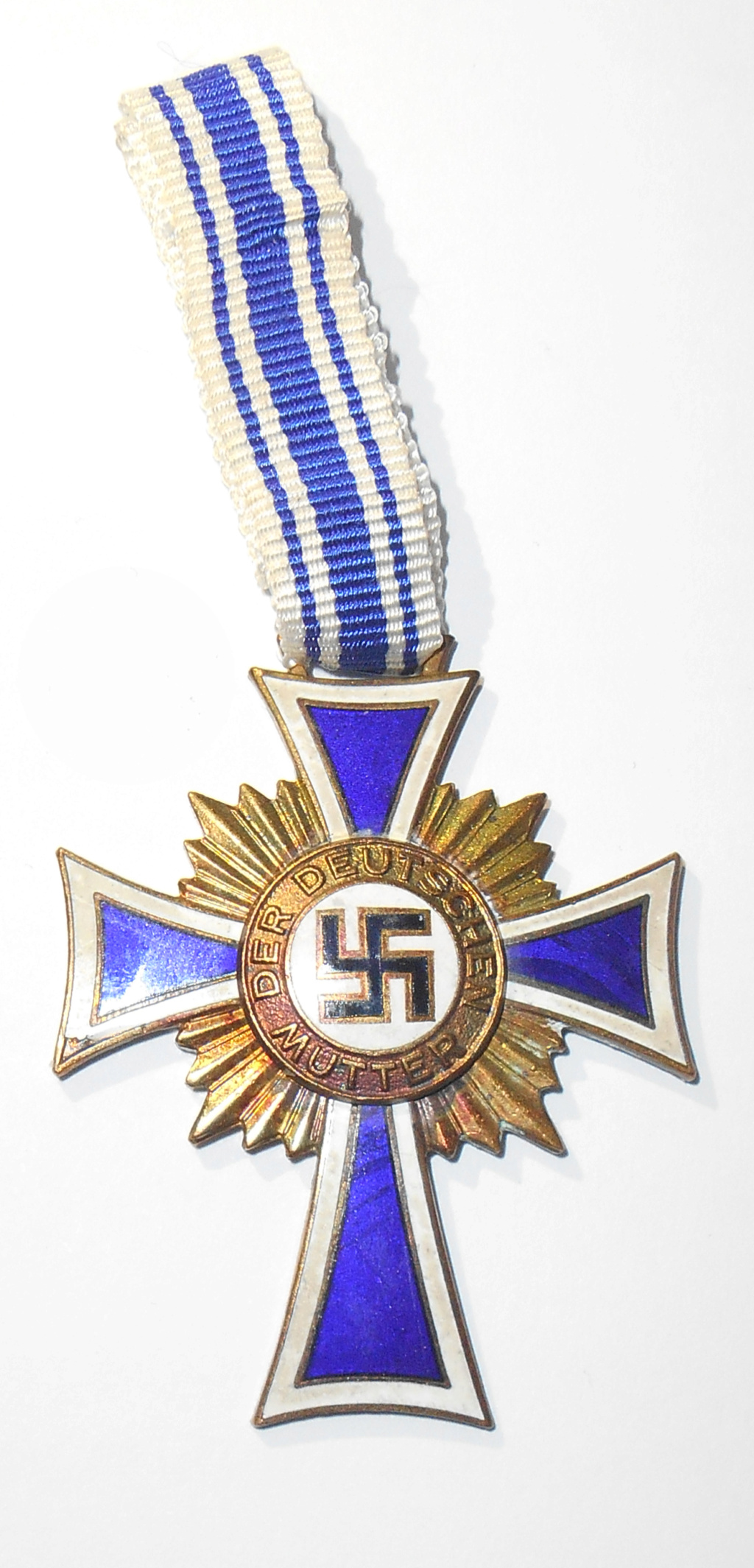 Croix des mères et Légion of Merit Dscn3515
