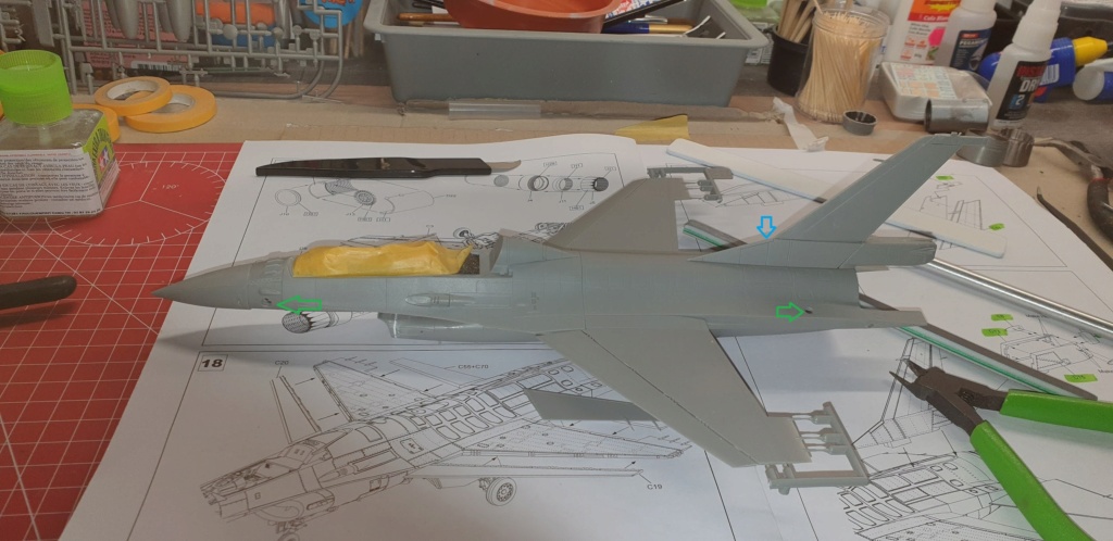 F16 KineTic 1/48 3511