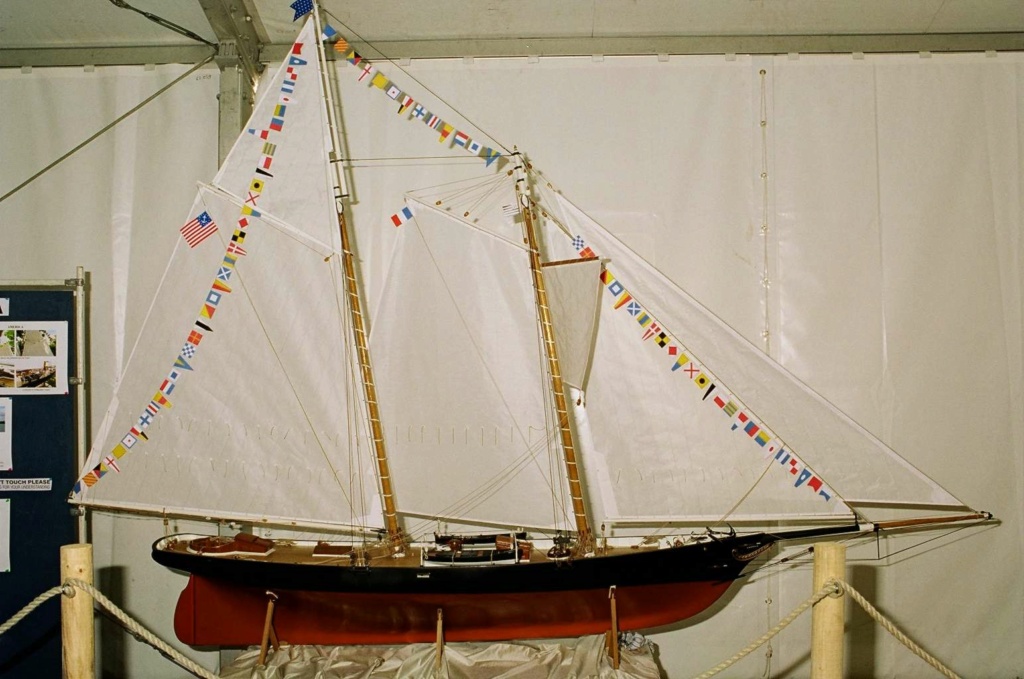Shooner yacht "AMERICA" 1851 Hall_z12