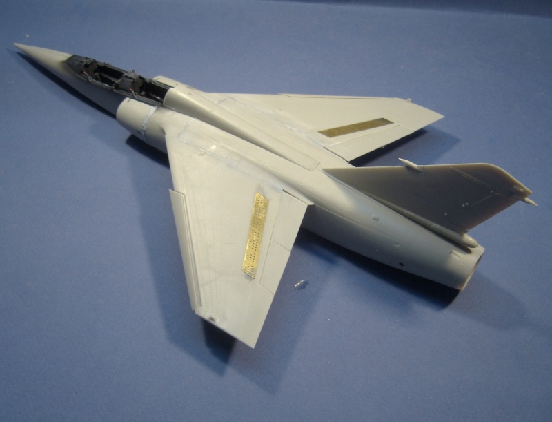 Dassault Mirage F1B KittyHawk 1/48 P1040235