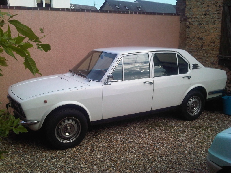 Nouvelle diva: ALFETTA Img01413