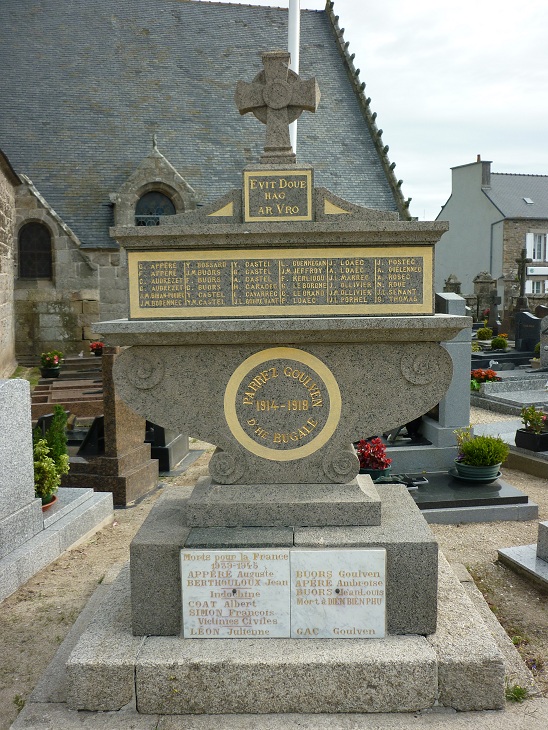 Monuments aux morts bretons (Finistère) P1190883