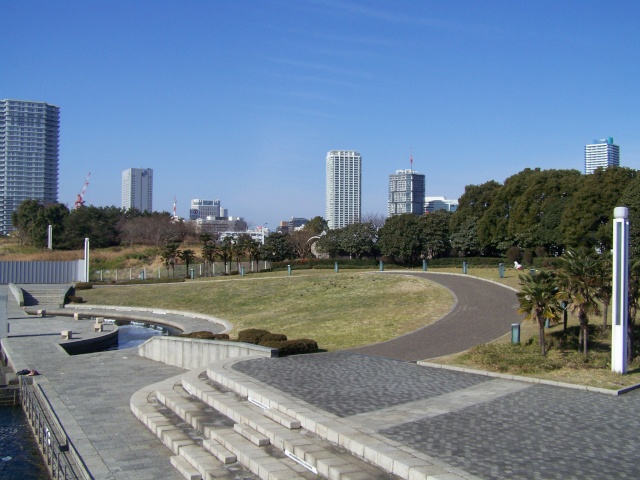 Yokohama Hiiiii12