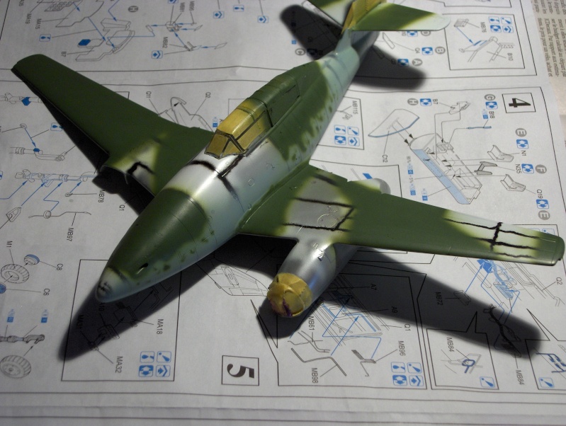 [concours hiver 2008] Messerschmitt Me 262B-1a Schwalbe 1/72 [DRAGON] - Page 2 Hpim2511