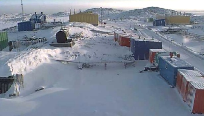 DEFI COLLECTIF : à la recherche des stations scientifiques de l'Antarctique avec Google Earth Caseyb10