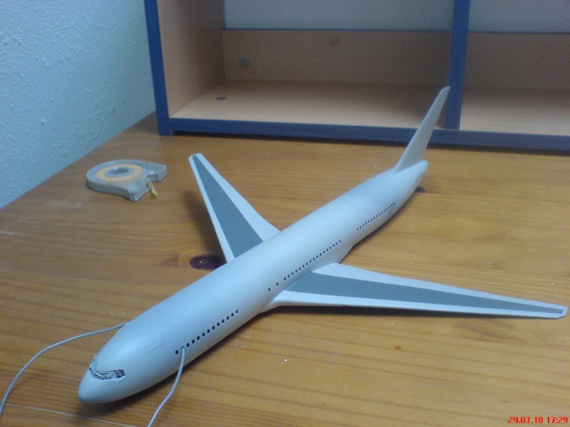 [ZVEZDA] - Boeing 767-300 American Airlines - 1/144 - Page 2 Dsc01813