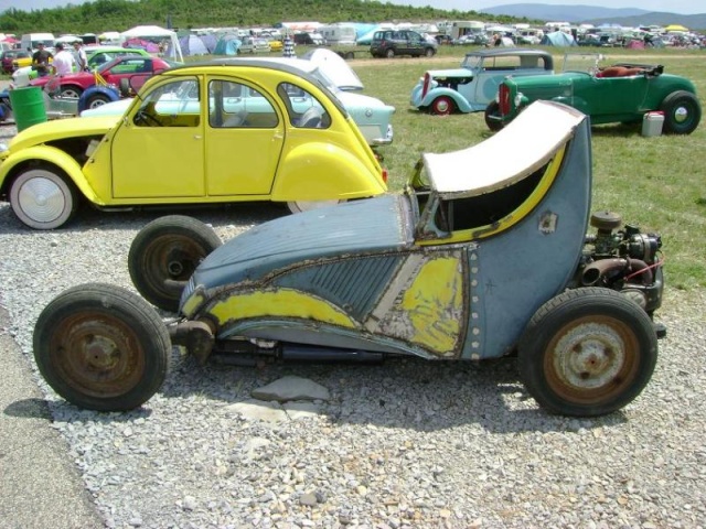 Les Hot Rod, V-Rod... - Page 9 2cv_de11