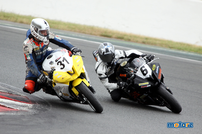 [FSBK] Magny-cours, 17 et 18 juillet 2010   - Page 3 Ricco10