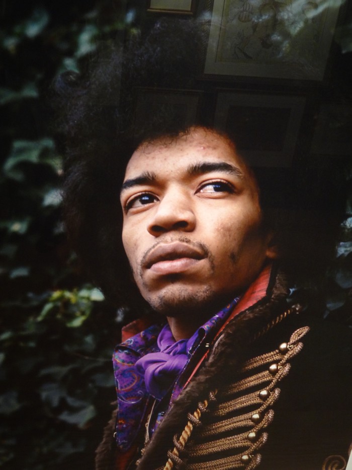 Jimi Hendrix JH + JH = double plaisir...  - Page 8 Hendr10
