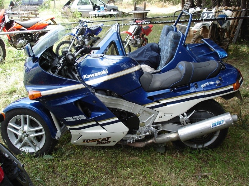 Motos en fete au pays de Sault  juin 2010 Dsc03931