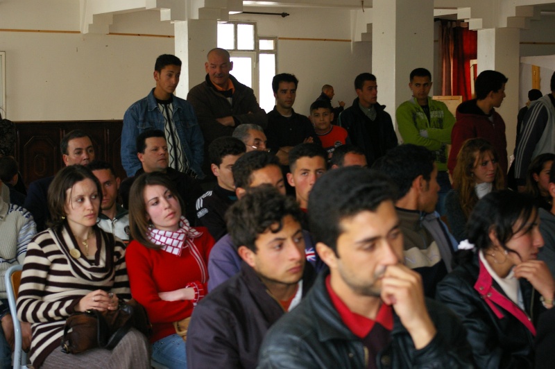 Hommage à Rahmani Slimane 11 02 2008 à bejaia à la  maison de la Culture Imgp0013