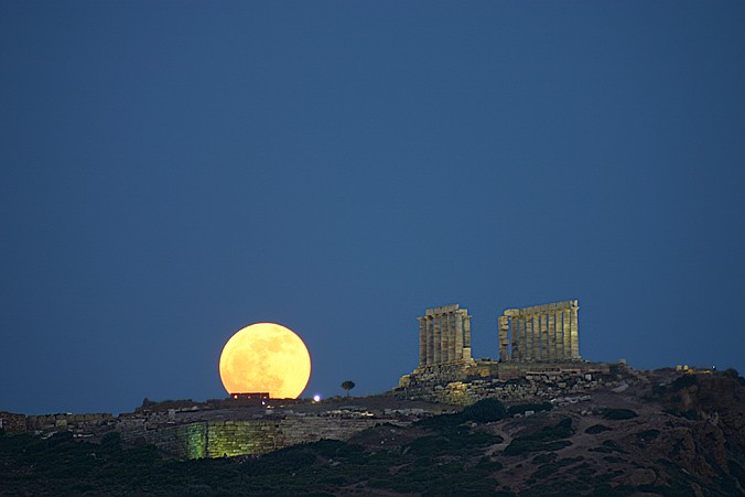 ATENAS y la noche Grecia11