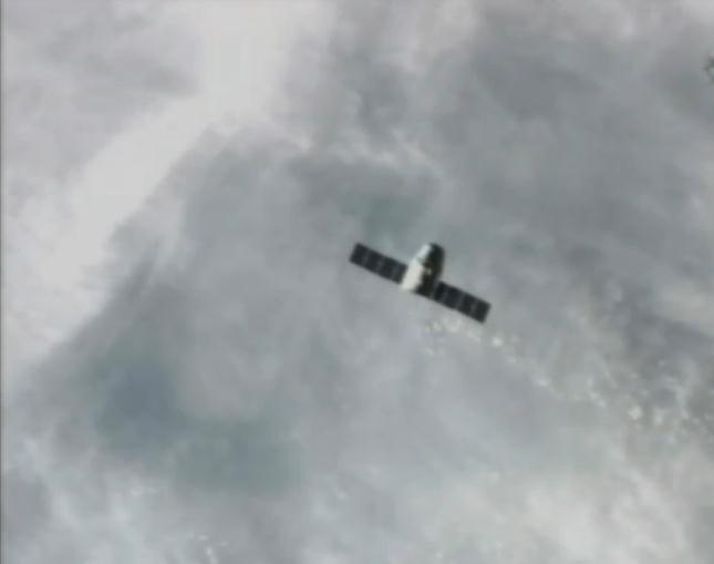 Space X: Suivi de la mission CRS-1/SpX-1 Screen51