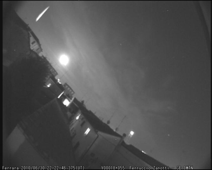 Fireball 2010.06.30 22.22.46 ± 1 U.T. M2010010