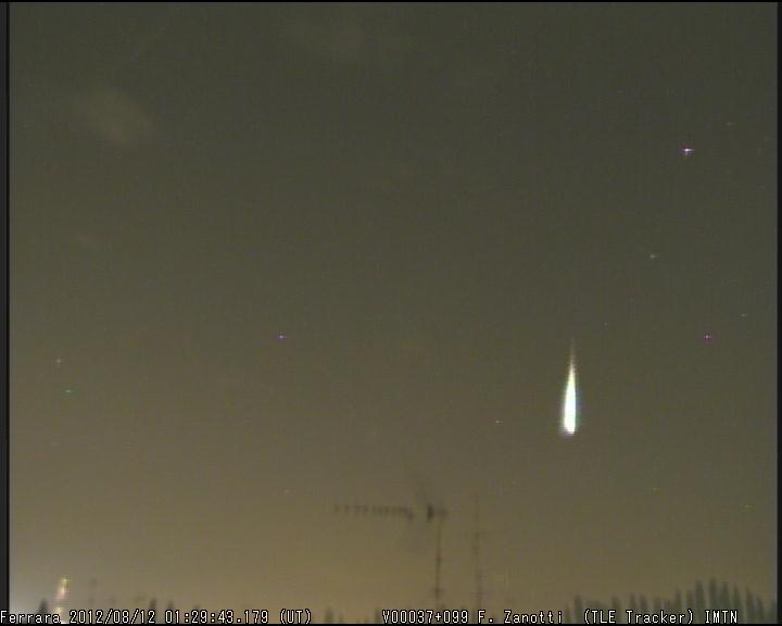 Fireball perseide 2012.08.12_01.29.43 ± 1 U.T. M2012036