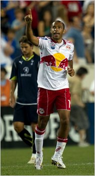 Thierry Henry - Page 9 23henr10