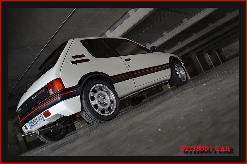 [coyote2809] Peugeot 205 GTI 1.9 blanc [photo bilstein B6, P16] - Page 9 Dsc_0110