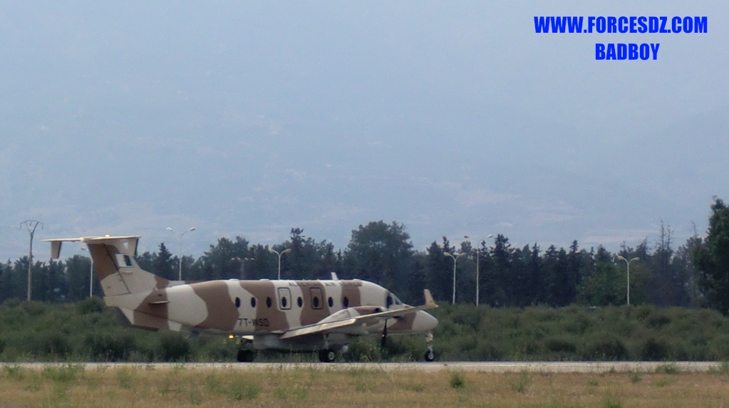 الجزائر تتزود بطائرتين جديدتين متعددة المهام والإستطلاع المبكر  [ Beechcraft 1900D ]   Photo143