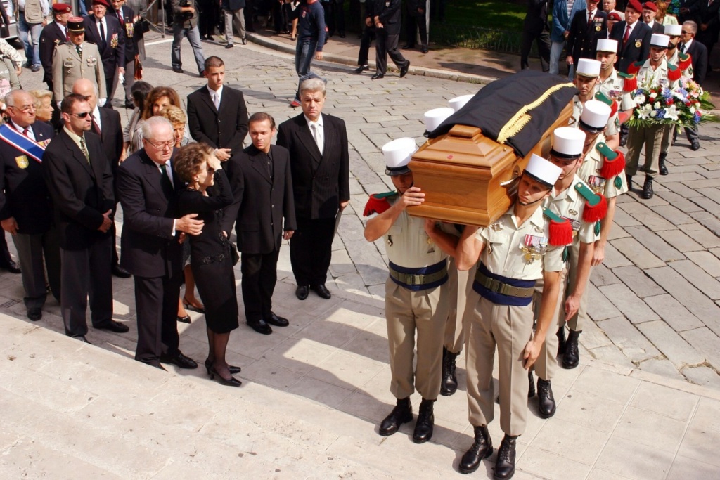 Photo de funérailled'un officier légionnaire,mais sonnom? Lm10