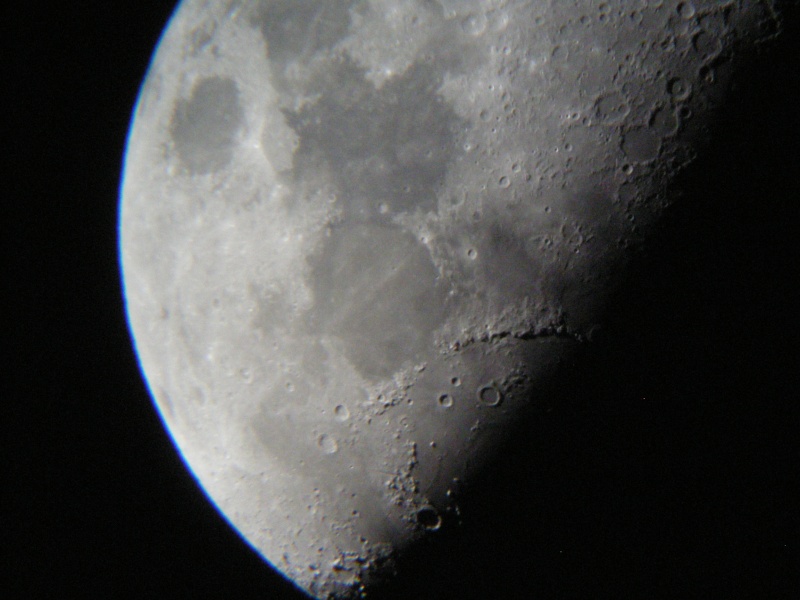 Madame Lune au télescope 130/900 EQ2 T27 Lune_d16