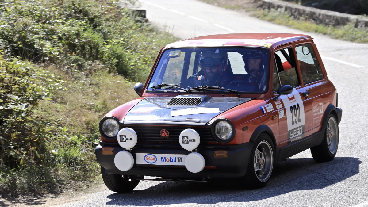 Le TOUR de CORSE (Auto) Historique 2018 - Page 11 Img_2663