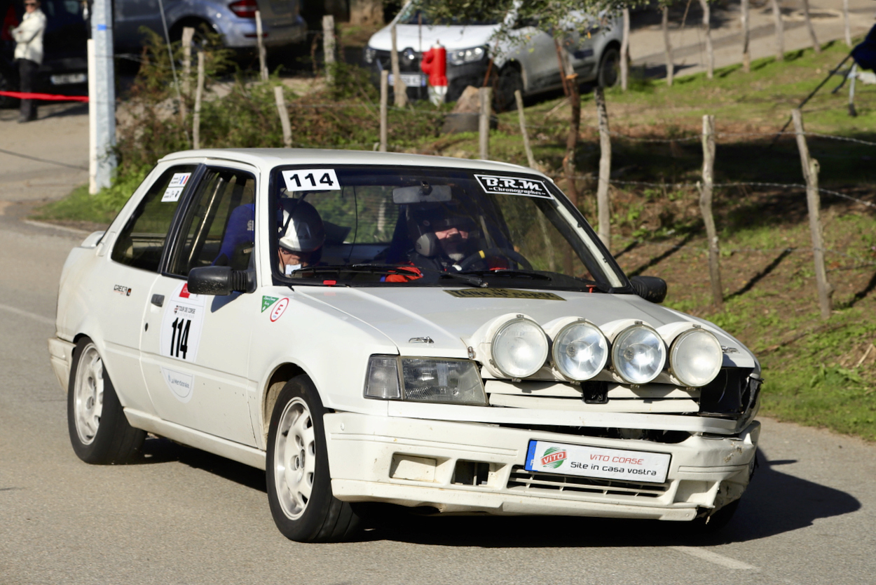 Le TOUR de CORSE HISTORIQUE 2024 . - Page 6 Img_4303