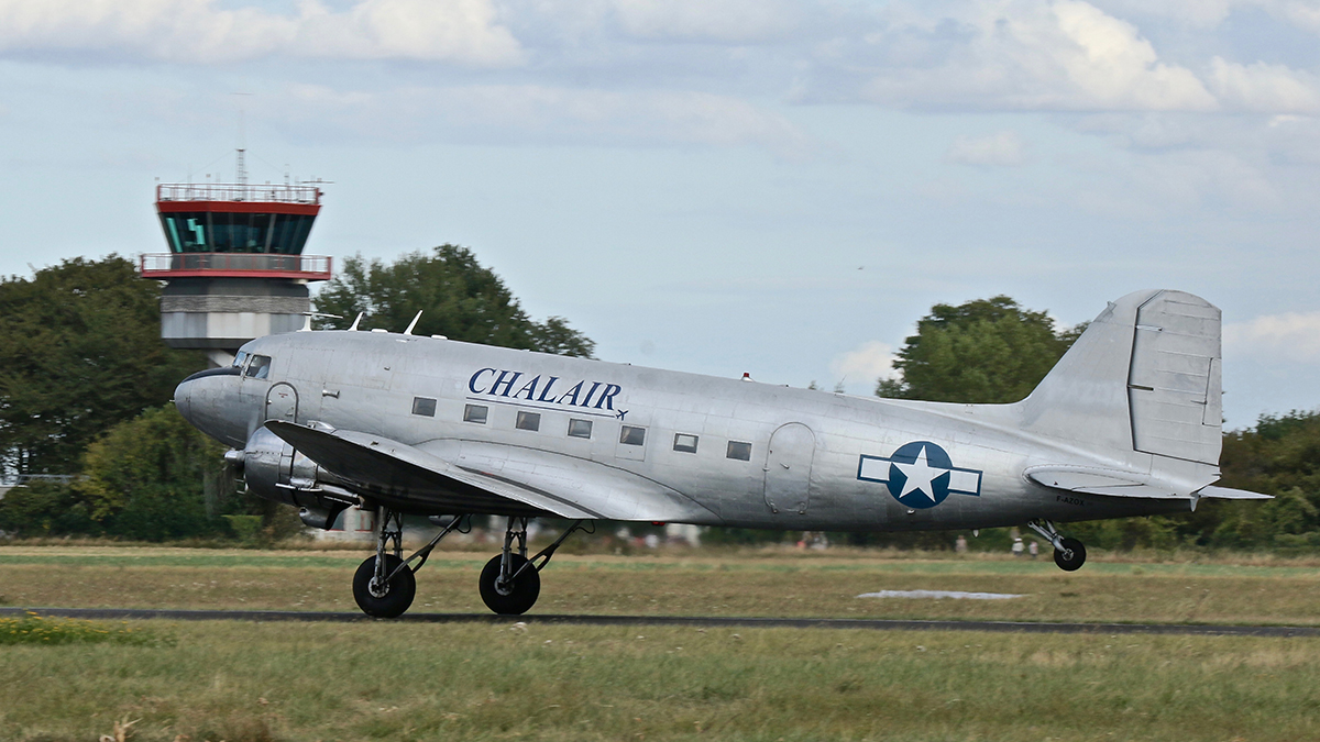 2019 - Air Legend 2019 - Aérodrome Melun - Villaroche - Page 17 Img_8157