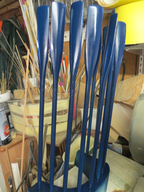 MY NEW PROJECT...or two. - Page 10 Oars_210