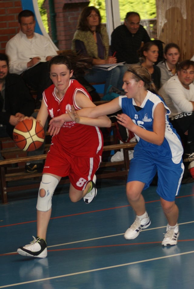 Le cirage de pompes...MATCH MINIMES FEM  OSTREVENT le 13-10 Dsc02721