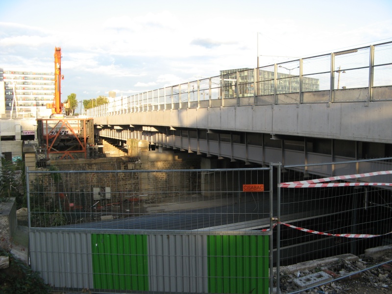 Démontage de la passerelle du "Samouraï" à Masséna (Paris) - Page 3 Photo189