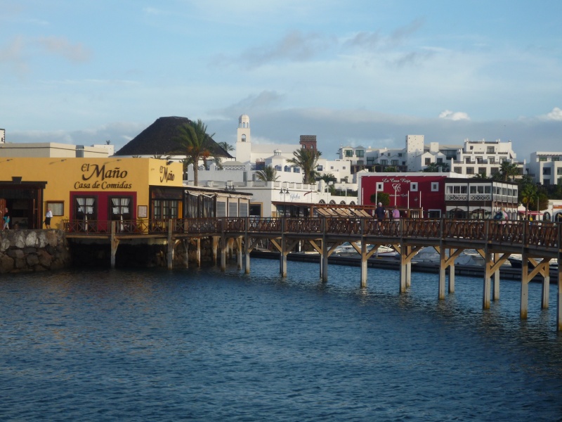 Canary Islands, Lanzarote, Puerto de Carmen, Playa Blanca 14010