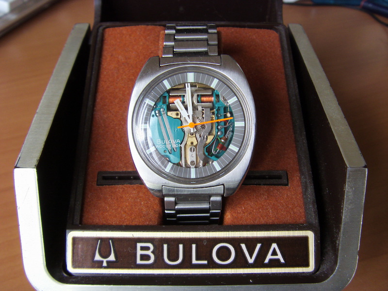 Les montres qui font BZzzz… Bulova11