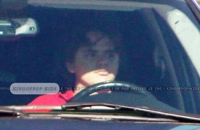 [NUOVE FOTO] Prince, Paris e Blanket Jackson  - Pagina 2 Normal24