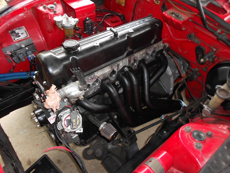 Datsun 260Z 2+2 rouge... présentation enfin!! Dscn0173