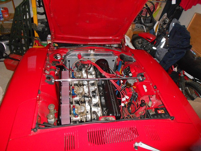 Datsun 260Z 2+2 rouge... présentation enfin!! - Page 2 Dscn0728
