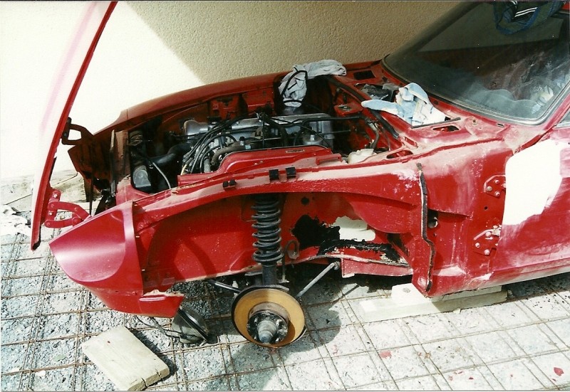 Datsun 260Z 2+2 rouge... présentation enfin!! Ranova20