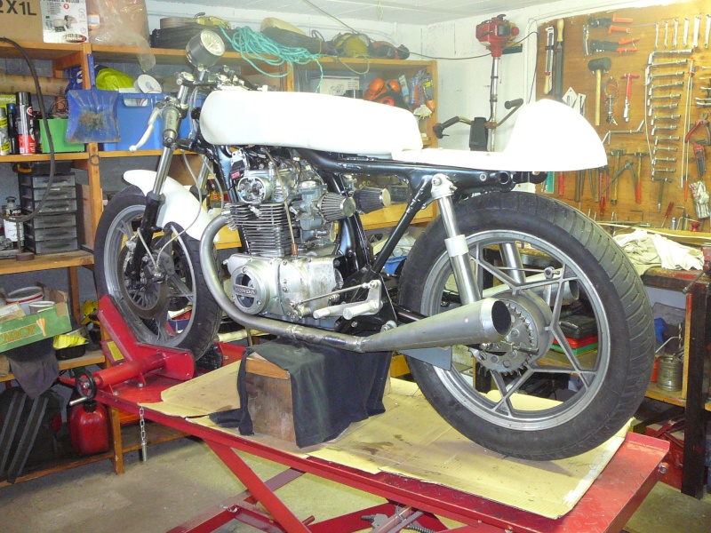 Honda cb 350 piste/café racer - Page 6 P1040117