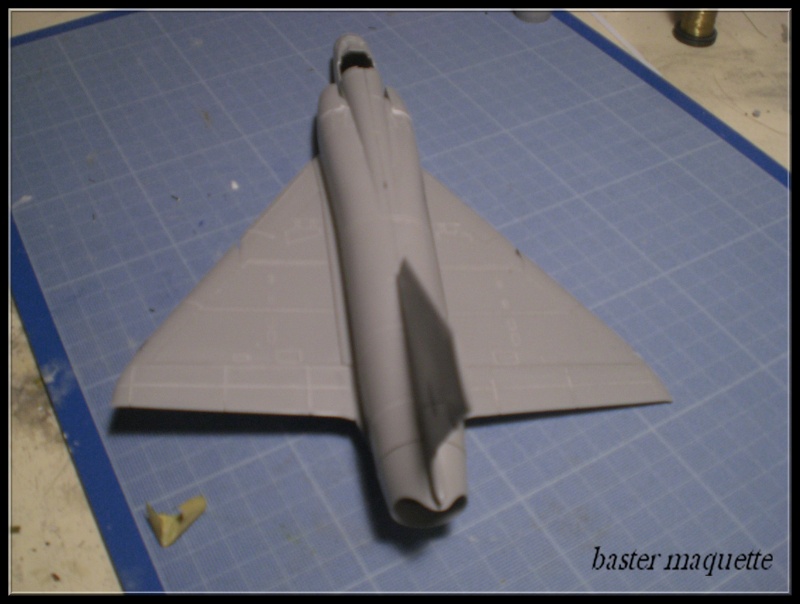 Mirage IIIE 1/48 Italeri Fusela11