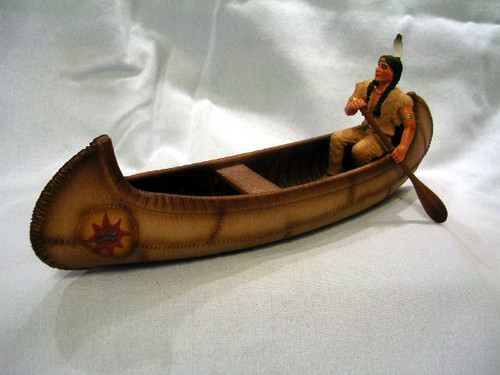 Small boat ... Canoe10