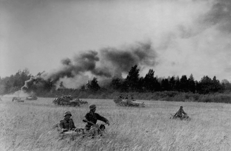 Les motos de l'armée allemande ! - Page 3 Gbfsd10