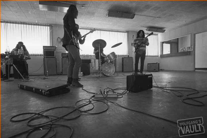 Grateful Dead - Pics - Page 10 1967re11