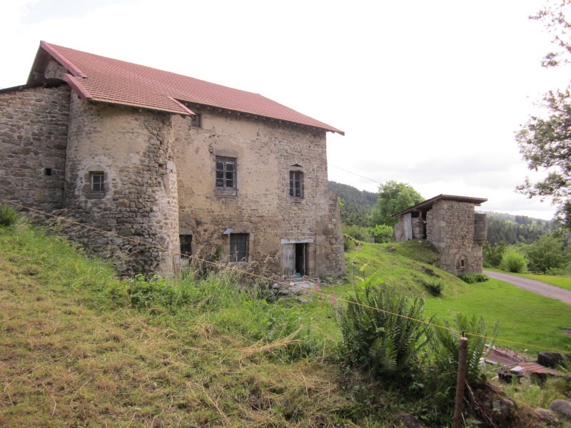 Cette maison a servi de cadre à un célèbre feuilleton de télé Une_ma10