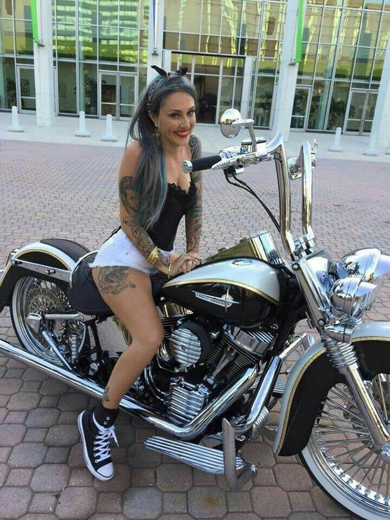 Babes & Bikes - Page 14 51364510