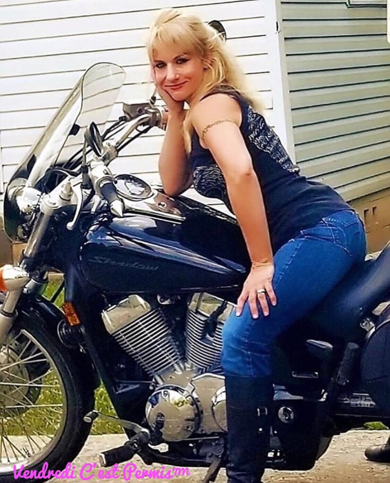 Babes & Bikes - Page 9 65846210