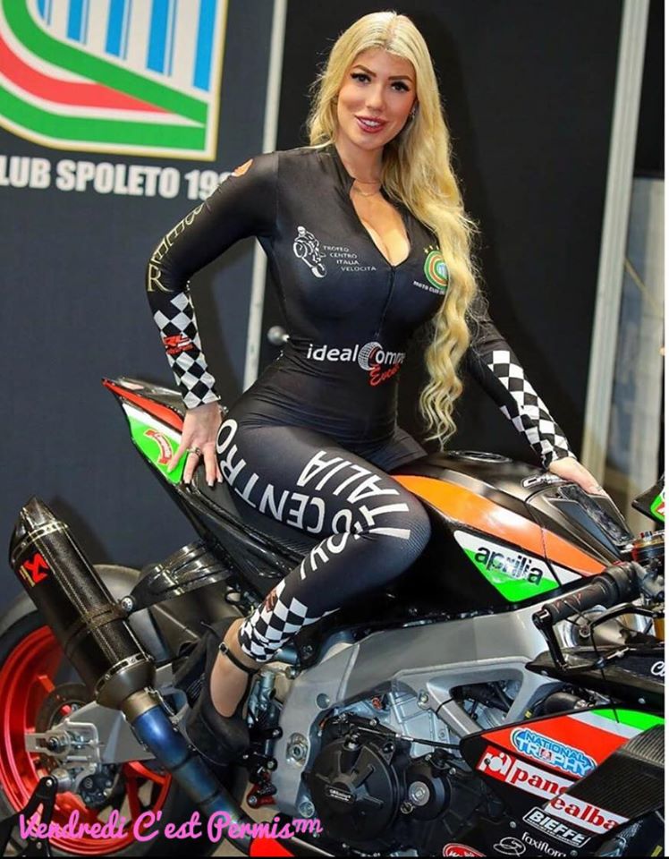 Babes & Bikes - Page 2 84833310