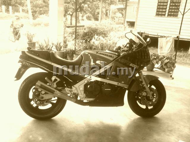 GPZ600R utk dijual 20117010