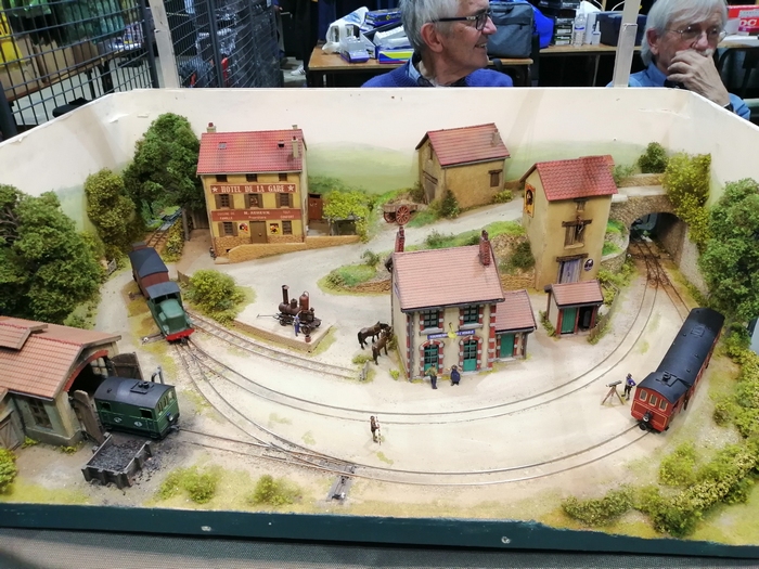 Expo "trains d'ici et d'ailleurs" Le Cendre (63)30/04, 01/05 2022 Tourn10